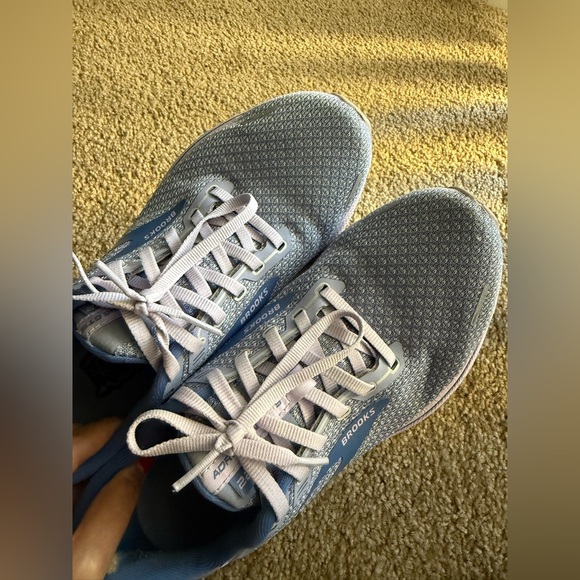 Brooks Adrenaline GTS 22 - Picture 6 of 11